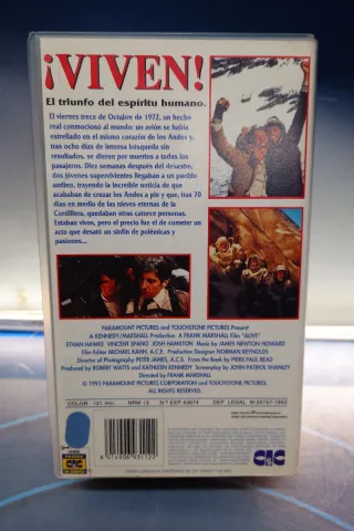 VHS ¡Viven! El Triunfo del Espíritu Humano