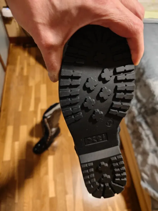 Botas Xti Talla 36 Negras Charol