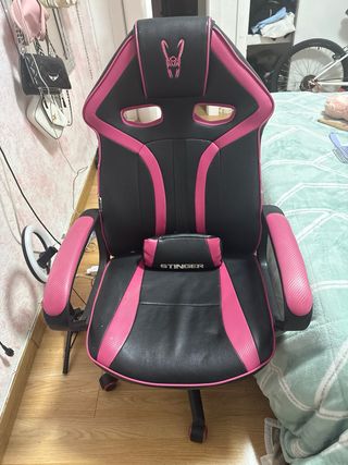 Silla Gamer Rosa y Negra