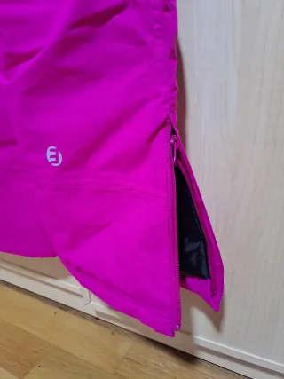 Pantalón de nieve rosa con tirantes