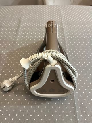 Plancha de ropa Rowenta 2700W