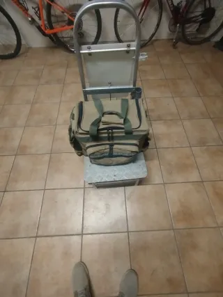 Carro de pesca pará la playa