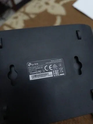 Pack 2 Switchs TP-Link TL-SF1008D y TL-1005D