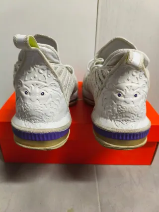 Nike Air LeBron 16 Buzz Lightyear talla 44