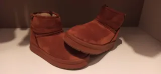 Botas Zara pelito tipo UGG marrones