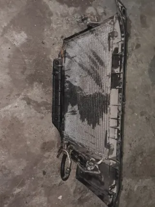 Radiador y electroventilador Peugeot 206