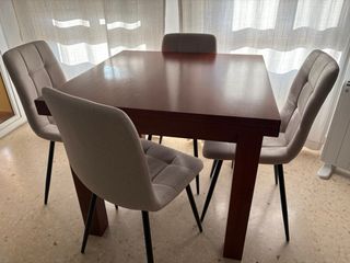 Juego 4 Sillas Nuevas Beige/Negro