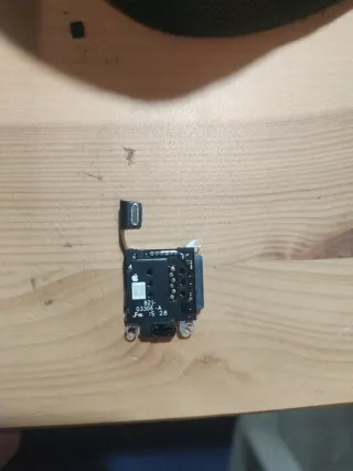 Porta SIM iPhone 13