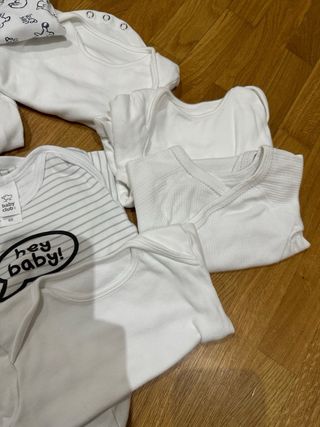 Lote bodies manga larga 3-6 meses 68 cm