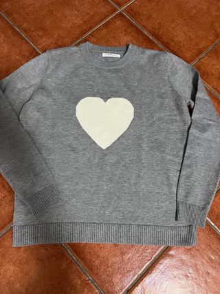 Lote de 4 jersey talla M/L.