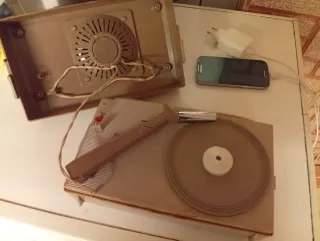 Radio Transistor Philips Años 60