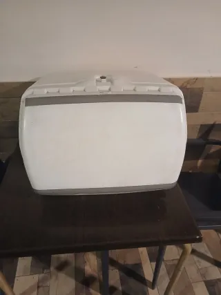 Baúl Blanco Reparto