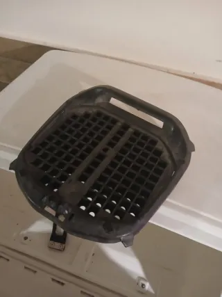 Baúl Blanco Reparto