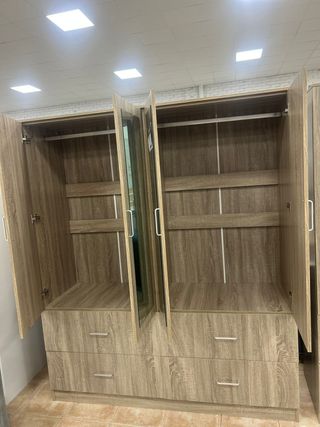 Armario ropero 4 puertas con 2 espejos NUEVO