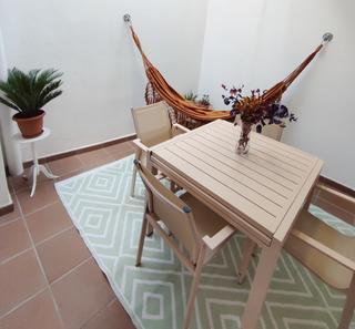 Mesa extensible jardín y 4 sillas