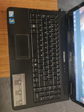 Portátil eMachines Negro