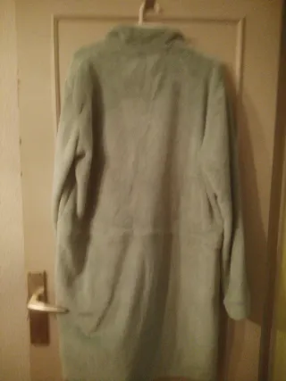 Bata de casa verde con cremallera