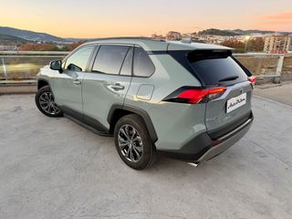 Toyota RAV4 2025