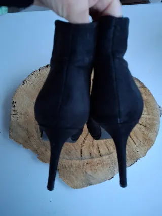 Botines tacón alto negros talla 39