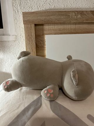 Peluche gato gris suave