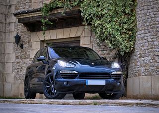 PORSCHE CAYENNE 3.0 V6 245CV DE REESTRENO !!!