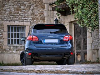 PORSCHE CAYENNE 3.0 V6 245CV DE REESTRENO !!!