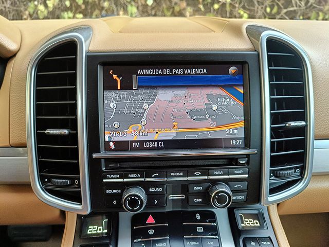 PORSCHE CAYENNE 3.0 V6 245CV DE REESTRENO !!!