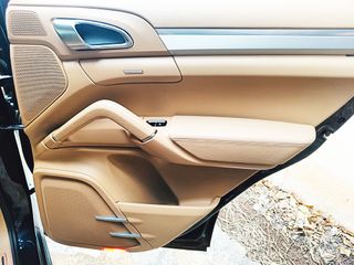 PORSCHE CAYENNE 3.0 V6 245CV DE REESTRENO !!!