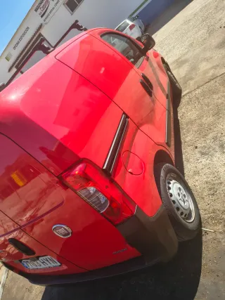 Se vende furgoneta 2014