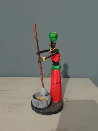 Muñecos étnicos artesanales de papel