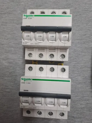 Magnetotérmicos Schneider Electric Varios