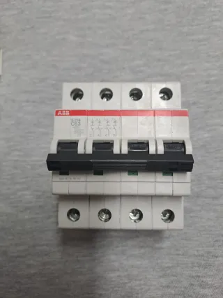 Magnetotérmicos Schneider Electric Varios