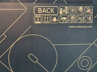 Samsung QLED 70R 65 TV