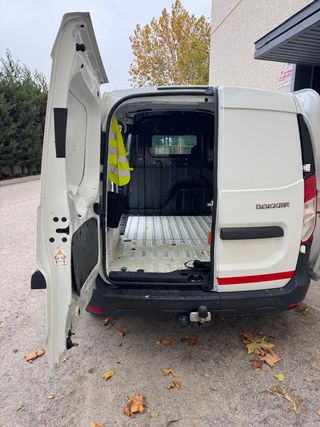 Dacia Dokker 2021, gas licuado de petróleo, 110 CV