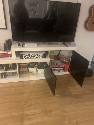 Mueble Comedor Blanco y Negro