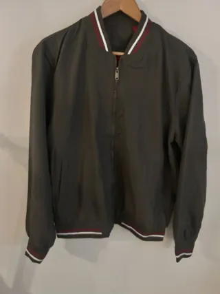 Chaqueta bomber marrón talla M
