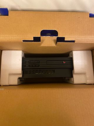 Consolas PlayStation 1 y 2 en caja