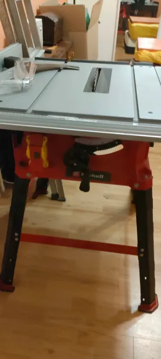 Sierra de mesa circular 2200W