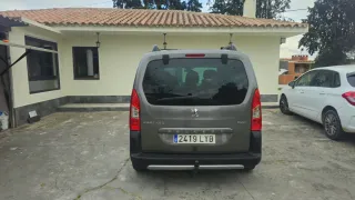 Peugeot Partner 2009