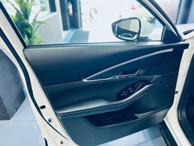 Mazda CX-30 Skyactiv-G Mild Hybrid Evolution