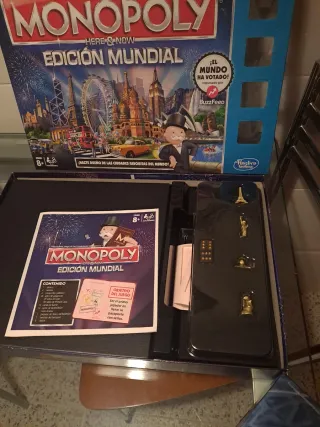 Monopoly Edición Mundial Here & Now