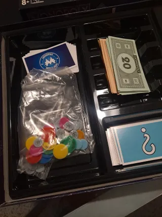 Monopoly Edición Mundial Here & Now