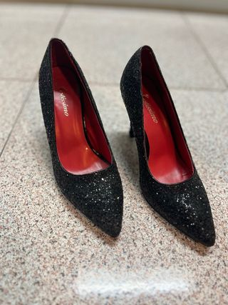 Tacones de fiesta brillantes de Holanda