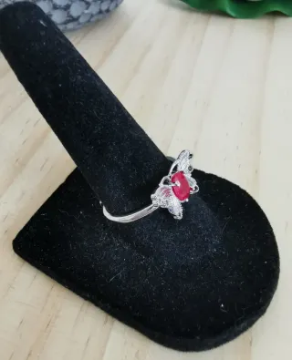 Anillo Mariposa con Rubí Natural, tamaño Ajustable