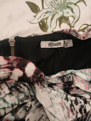 Vestido fiesta encaje Pull&Bear S