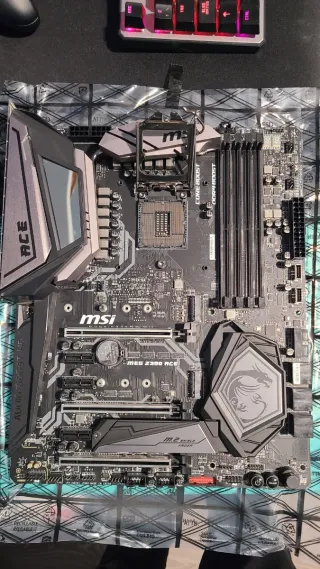 Placa Base MSI MEG Z390 ACE