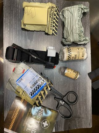 Kit primeros auxilios Precintado