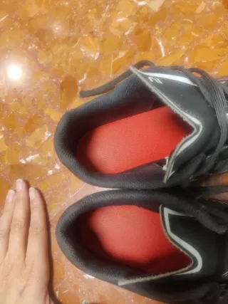 Botas Fútbol Sala Niño Talla 37