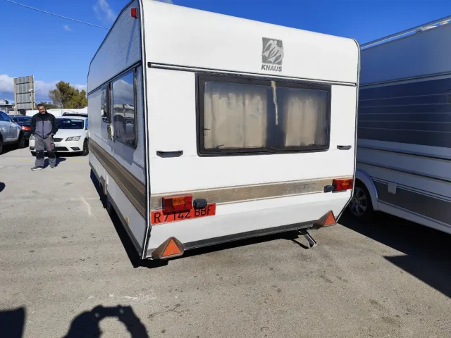 Caravana Knaus 4.85
