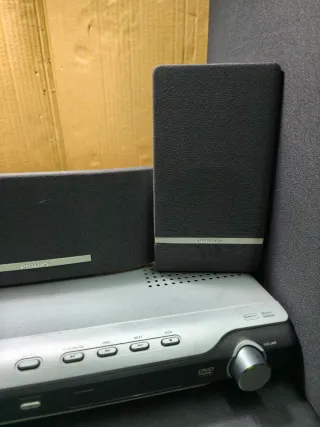 Home cinema Philips HTS3050